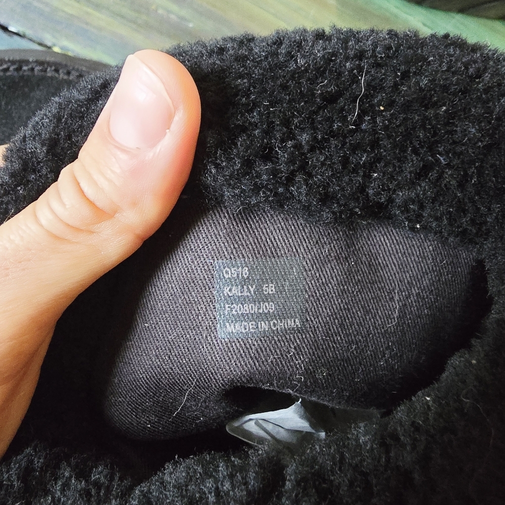 Coach‎ Signature Boot - Picture 8 of 9